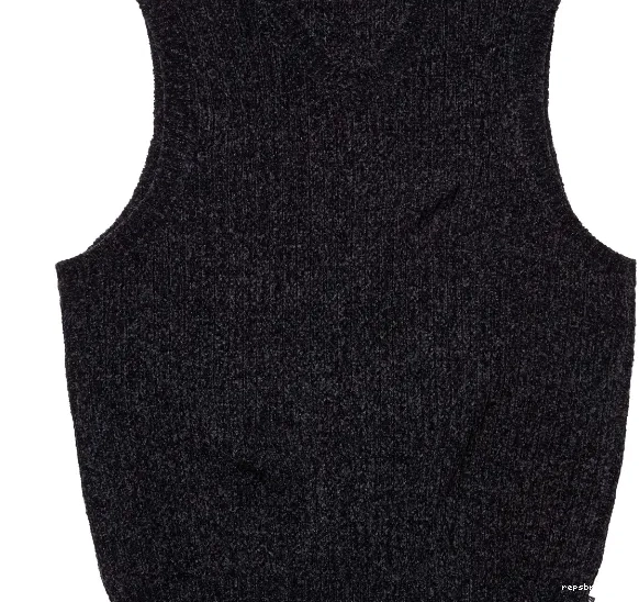 FW Tank Blue Treasure XL S L Black M 24 Knitted V Top 0727
